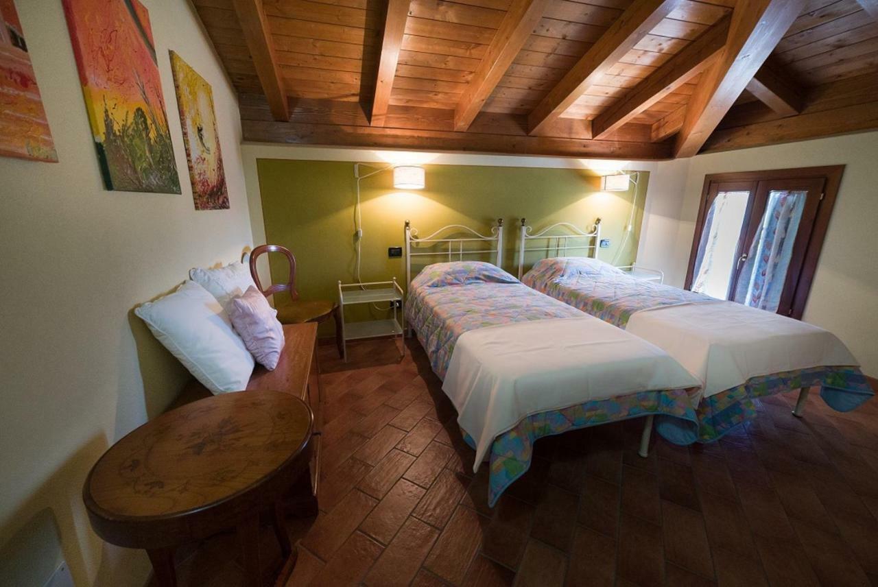 Rifugio San Lorenzo Bed & Breakfast Porto Mantovano Luaran gambar